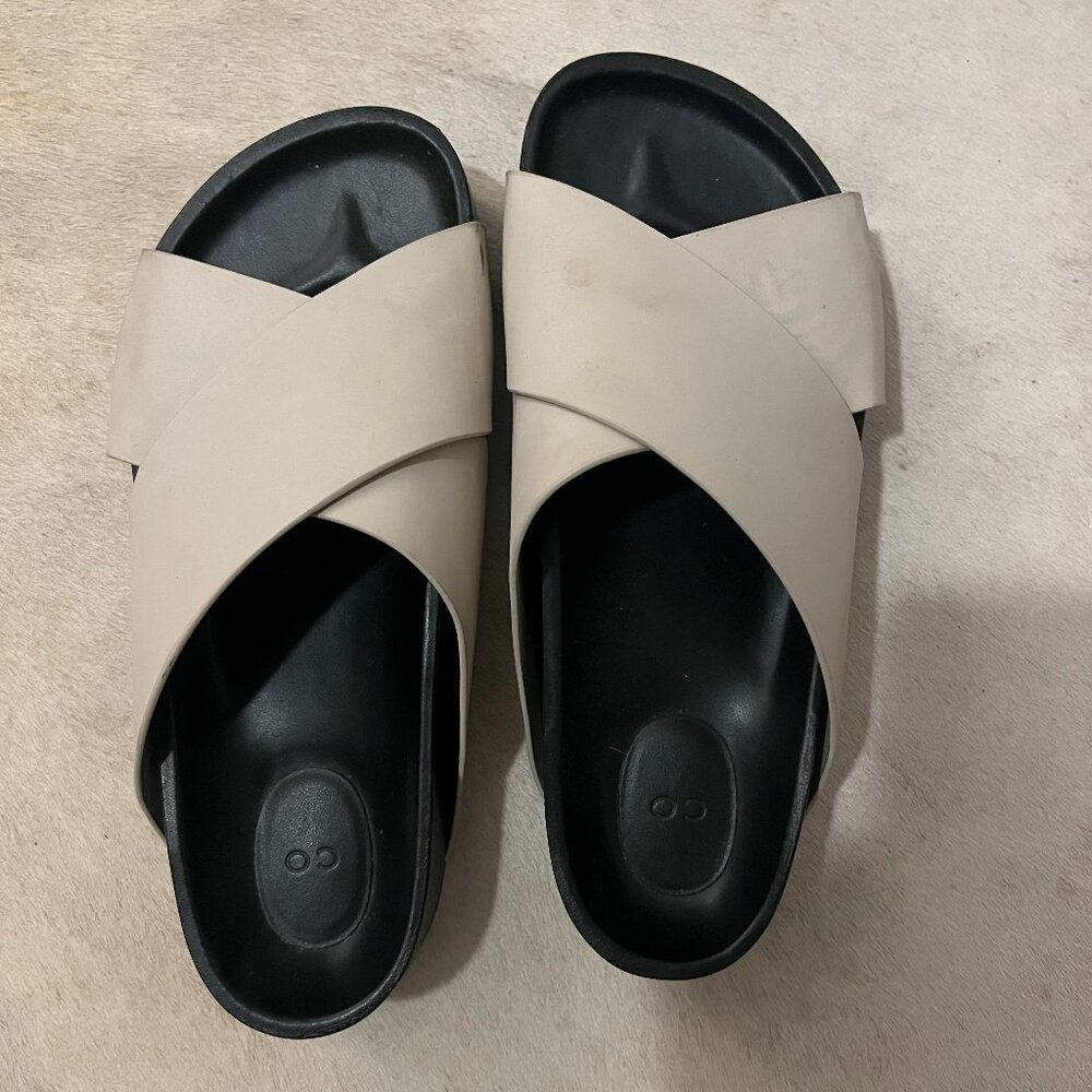 CO sandals
